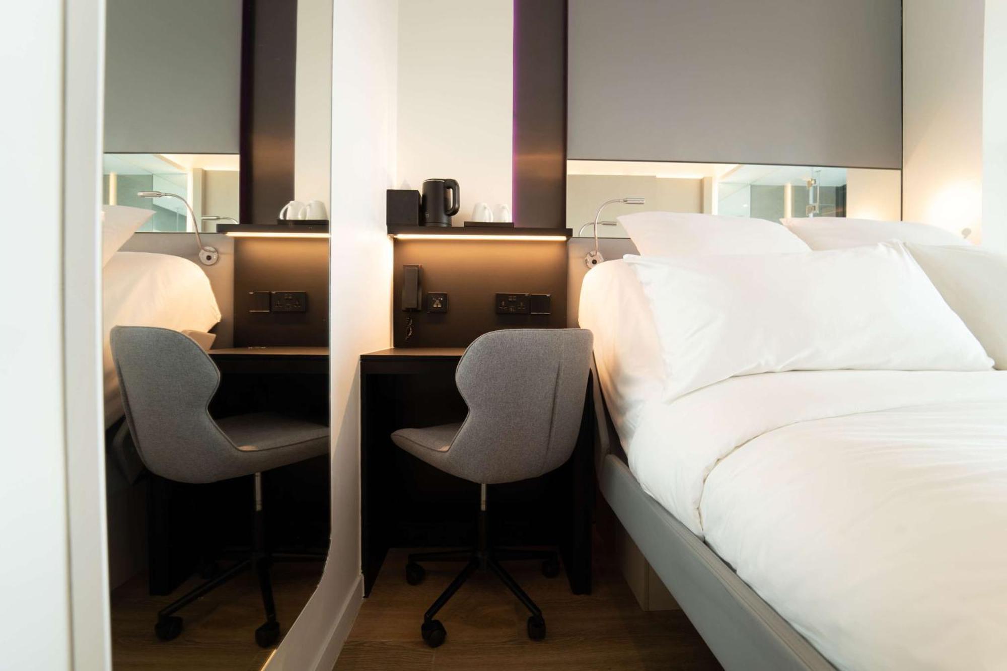 Yotel Singapore Orchard Road Exterior photo